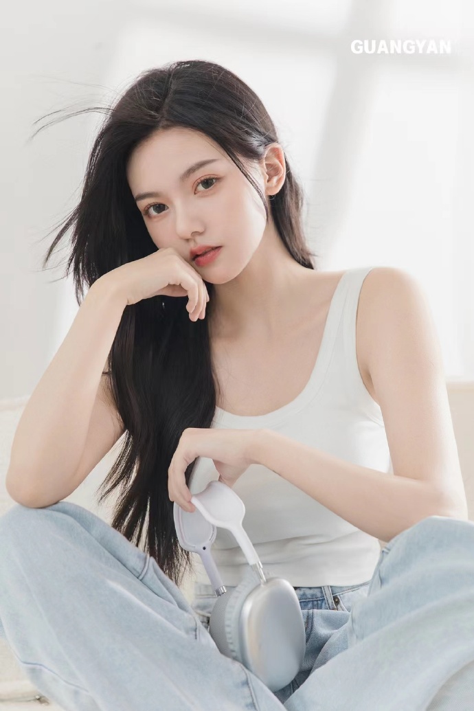 春光乍泄 封面