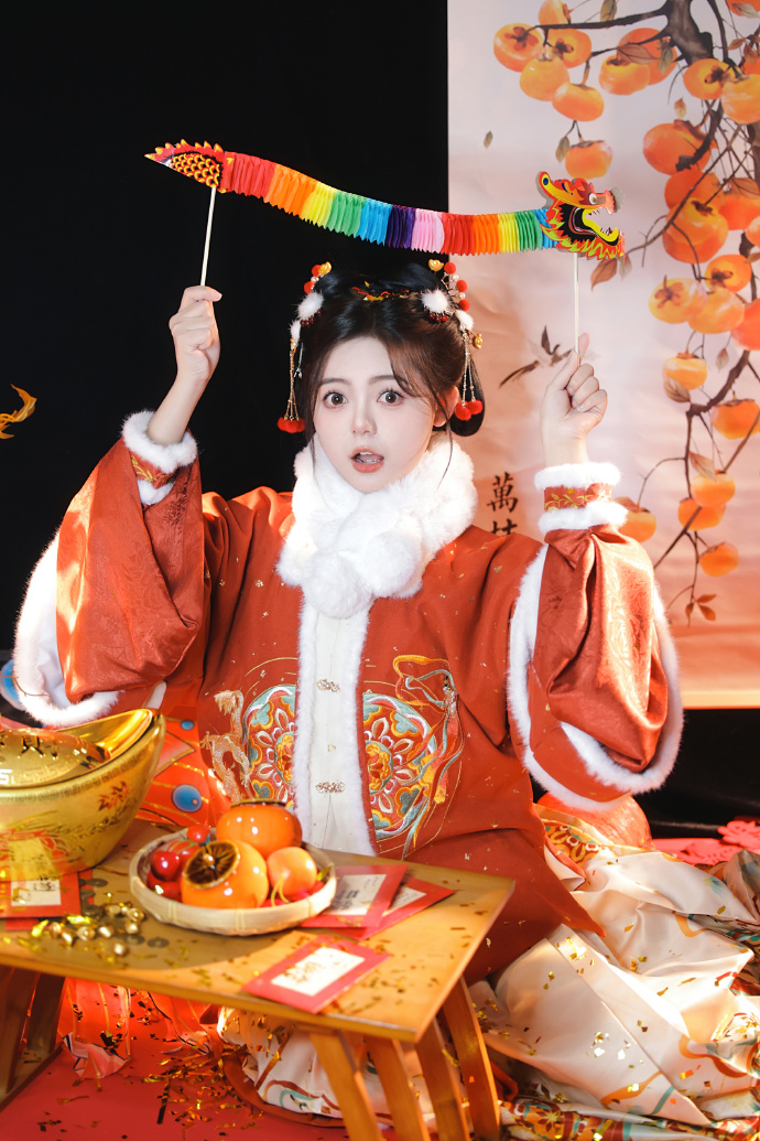 《群星》票房仅252万，《功夫女足》破12.6亿，黄渤和周星驰差距有多大